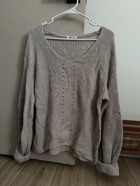 Splendid Beige Scoop Neck Ribbed Knit Sweater